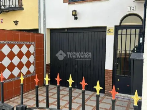 Casa adosada en Alcabón