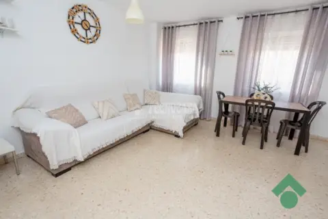 Casa adosada en Urbanización Residencial El Recreo