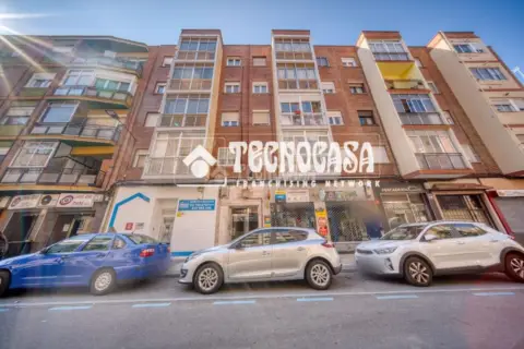 Piso en Paseo Zorrilla-Campo Grande-Cuatro de Marzo