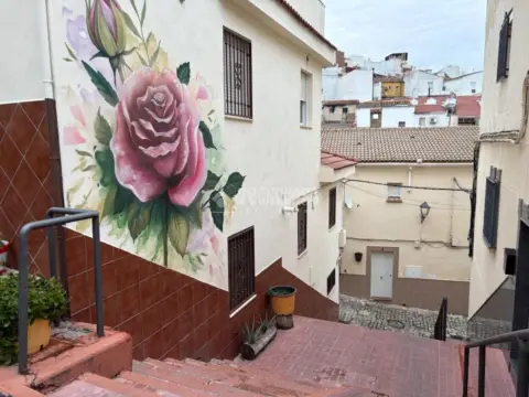 Casa adosada en San Felipe-El Almendral-La Merced
