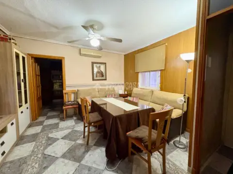 Casa adosada en San Felipe-El Almendral-La Merced