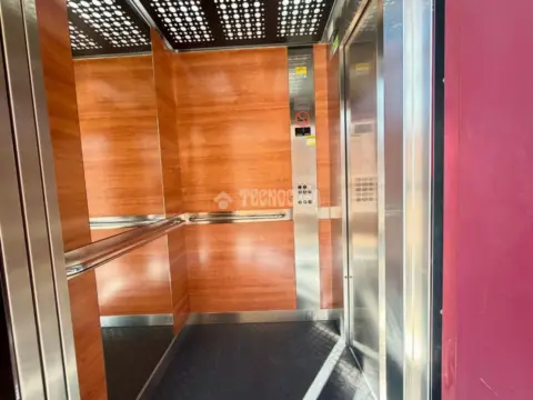 Piso en calle de la Alegría