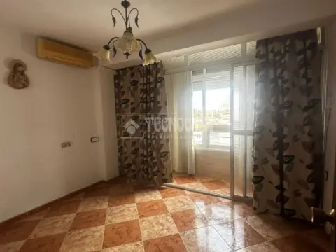 Piso en calle Perdiguera