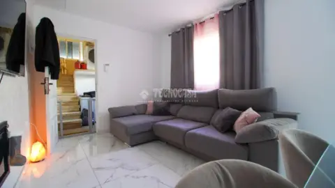 Casa adosada en La Cuesta-Finca España-Los Valles