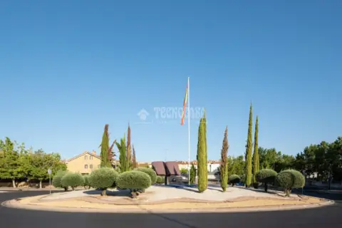 Casa pareada en Zona Bulevar