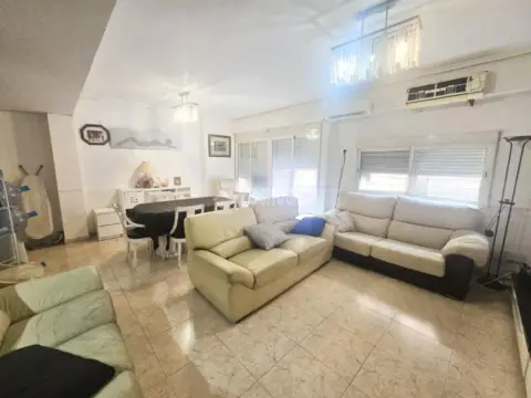 Piso en Zona Avinguda al Vedat