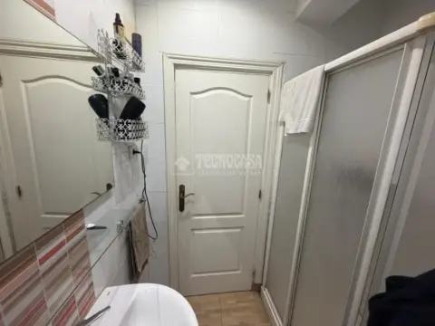 Piso en Los Milagros-La Corchera