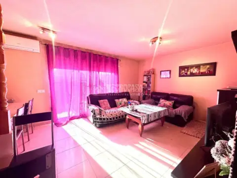 Casa pareada en Villaluenga de La Sagra