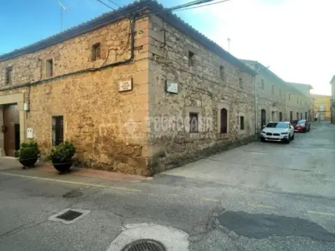 Casa unifamiliar en Valdeverdeja