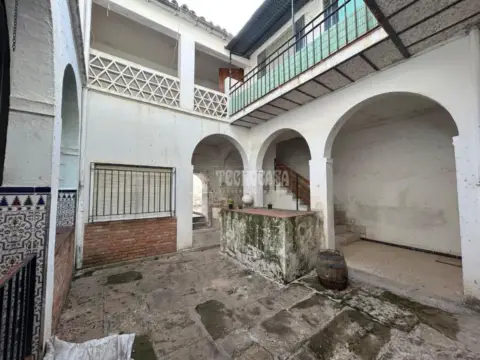 Casa pareada en Baeza