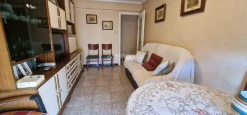 Piso en Las Fuentes-Cartuja Baja