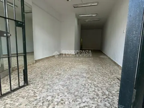 Local comercial en Este-Alcosa-Torreblanca
