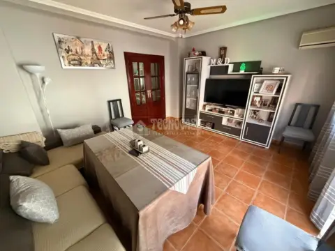 Piso en La Paz-Las Américas-Estación Linares-Baeza