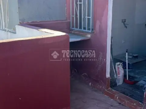 Casa adosada en Los Ángeles-Cruz de Caravaca-Piedras Redondas