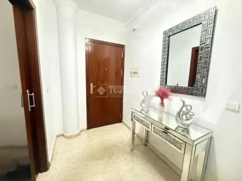 Piso en Las Colonias