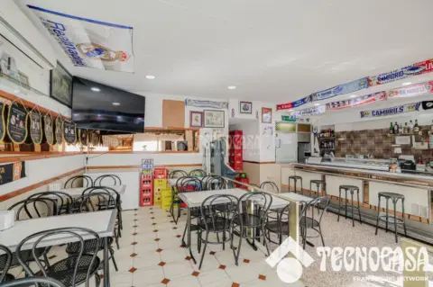 Local comercial en Sant Vicenç dels Horts