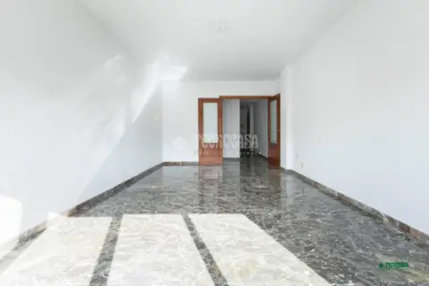 Piso en Nueva Andalucía