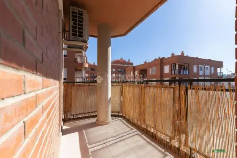 Piso en Nueva Almería-Cortijo Grande-Vega de Acá