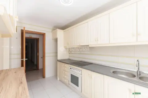 Piso en Nueva Almería-Cortijo Grande-Vega de Acá