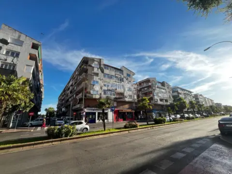 Piso en Zona Noroeste