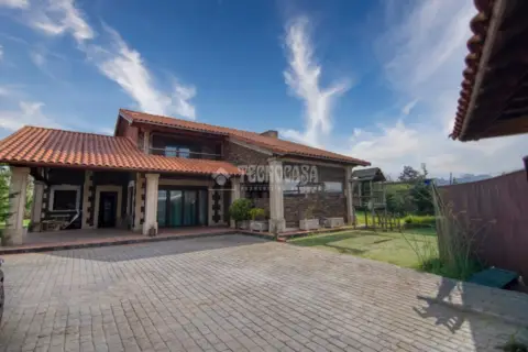 Casa unifamiliar en Requejada