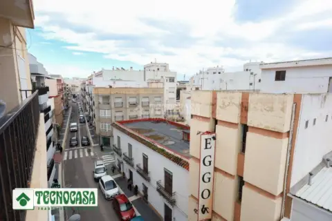 Piso en Adra