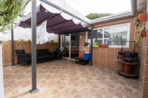 Casa unifamiliar en Arico El Nuevo