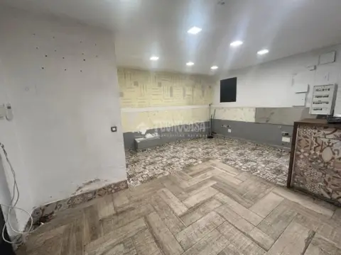 Local comercial en San Diego-Las Almenas