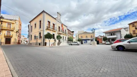 Casa adosada en Navalcán