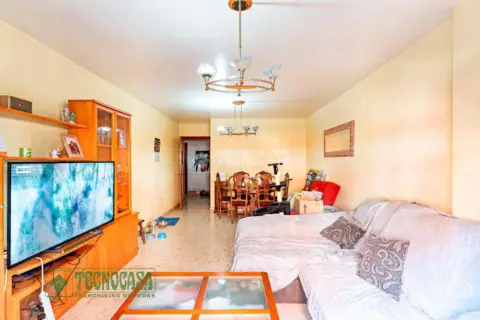 Piso en calle de Francisco Villaespesa