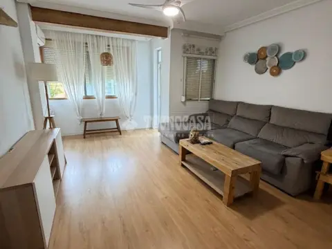 Piso en calle Antioquía