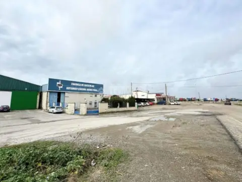 Nave industrial en calle Km 595 Sipac