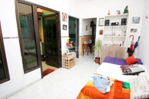 Piso en La Salud-El Perú-Cruz del Señor-Buenavista