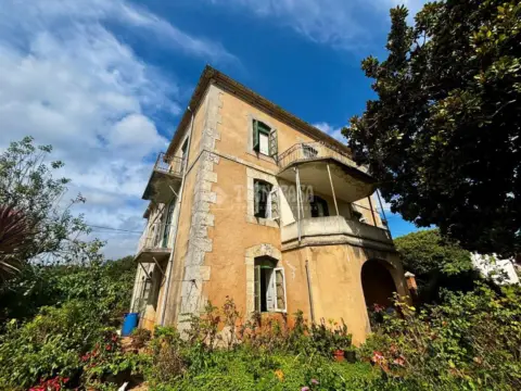 Casa unifamiliar en Solares