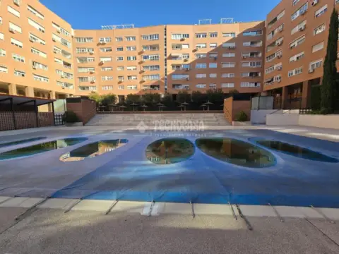 Piso en Valderas-Los Castillos-Parque Lisboa