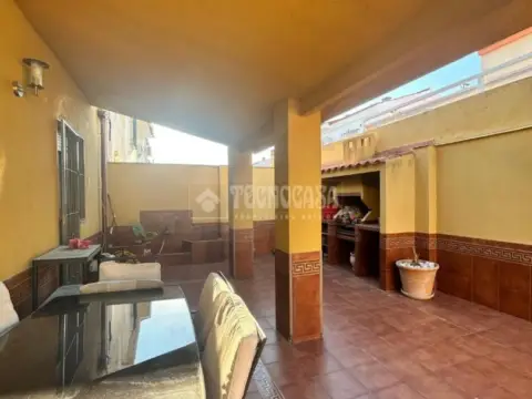 Casa adosada en Zona Avenida de Juan Diego