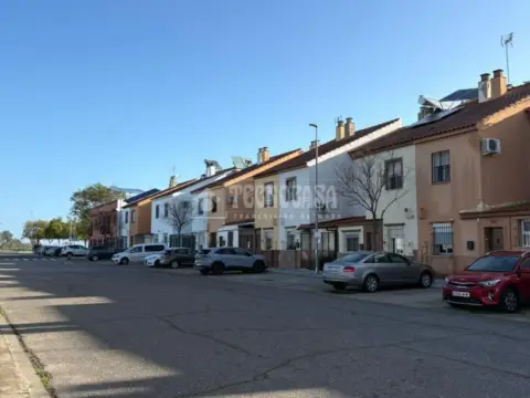 Casa adosada en San José de La Rinconada
