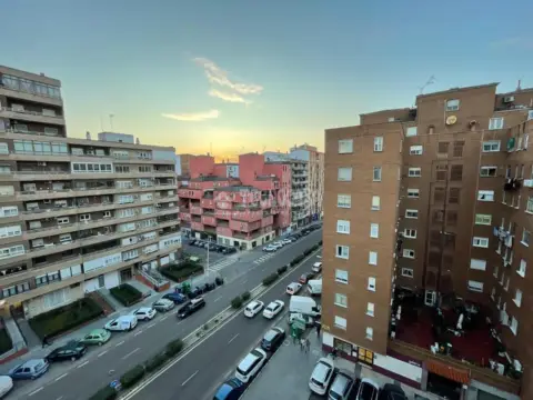 Piso en María Auxiliadora-Barriada de Llera
