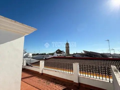 Casa pareada en Villamanrique de la Condesa