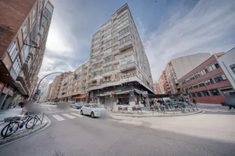 Piso en Circular-Vadillos