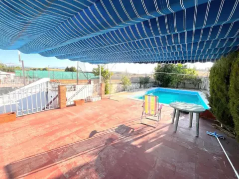 Casa adosada en Puente Tablas-Puente Nuevo-Cerro Molina