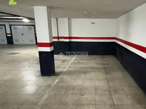 Garaje en calle del Compás de Santo Domingo