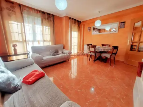 Casa unifamiliar en Oliver-Valdefierro