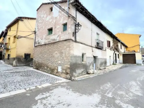 Casa adosada en Torrelaguna
