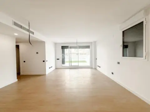 Piso en Pineda-Pedro Salvador