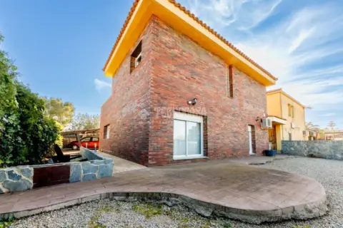 Casa unifamiliar en Carrer Camí Mas del Frare
