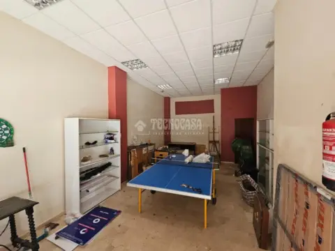 Local comercial en Isla Chica