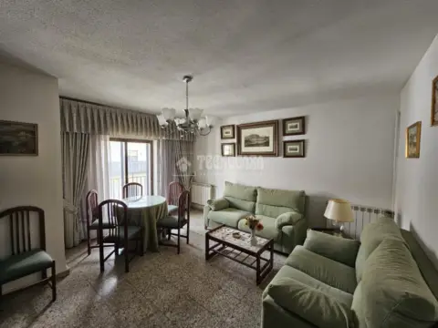 Piso en San Nicolás-La Toledana-Valle Amblés