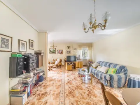 Casa unifamiliar en Villar del Olmo