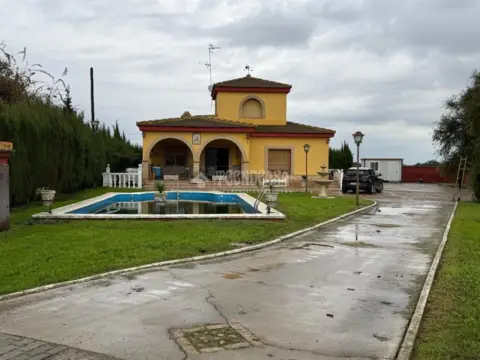 Casa unifamiliar en Huévar del Aljarafe